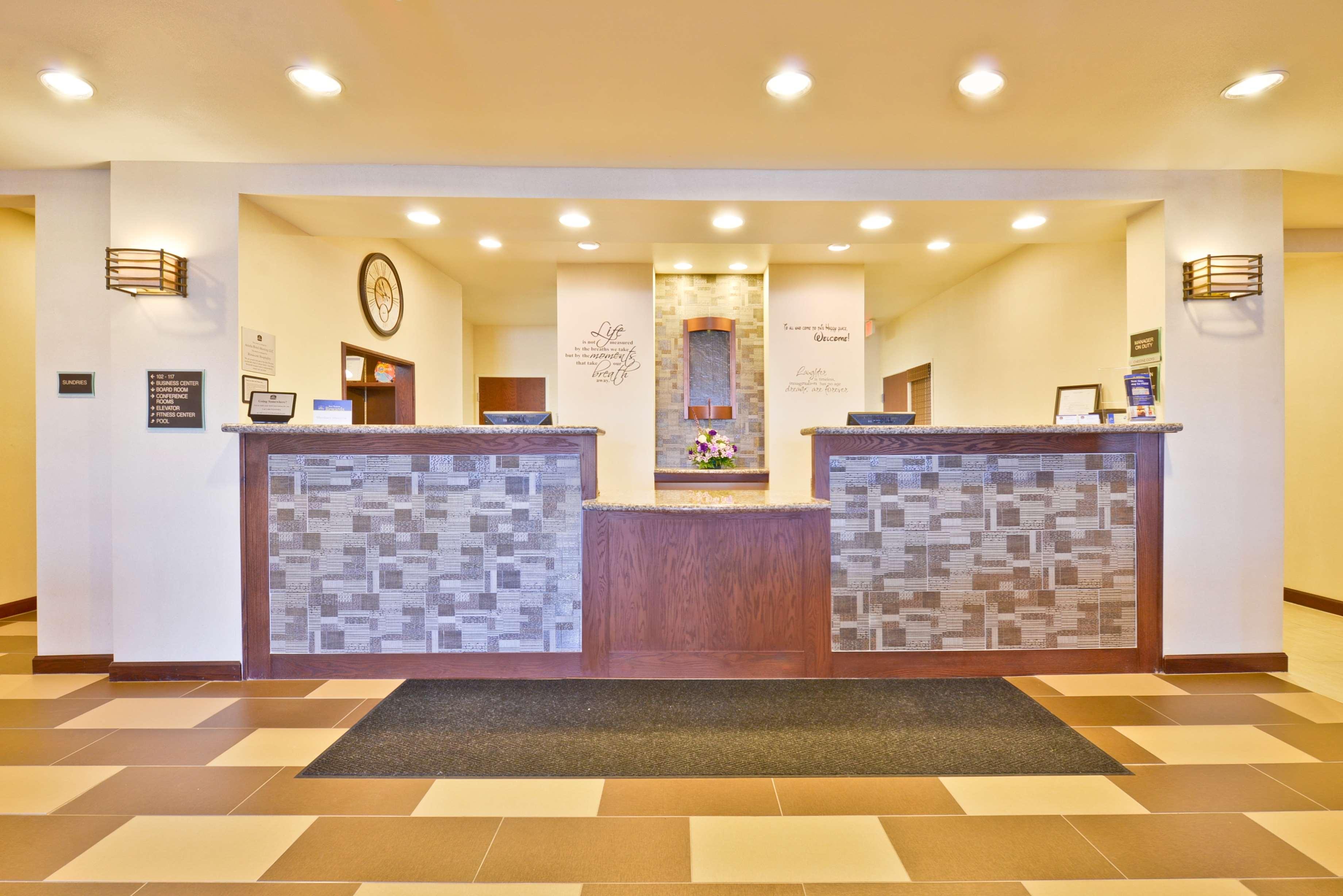 Arcola Best Western Plus Green Mill Village Hotel & Suites מראה חיצוני תמונה