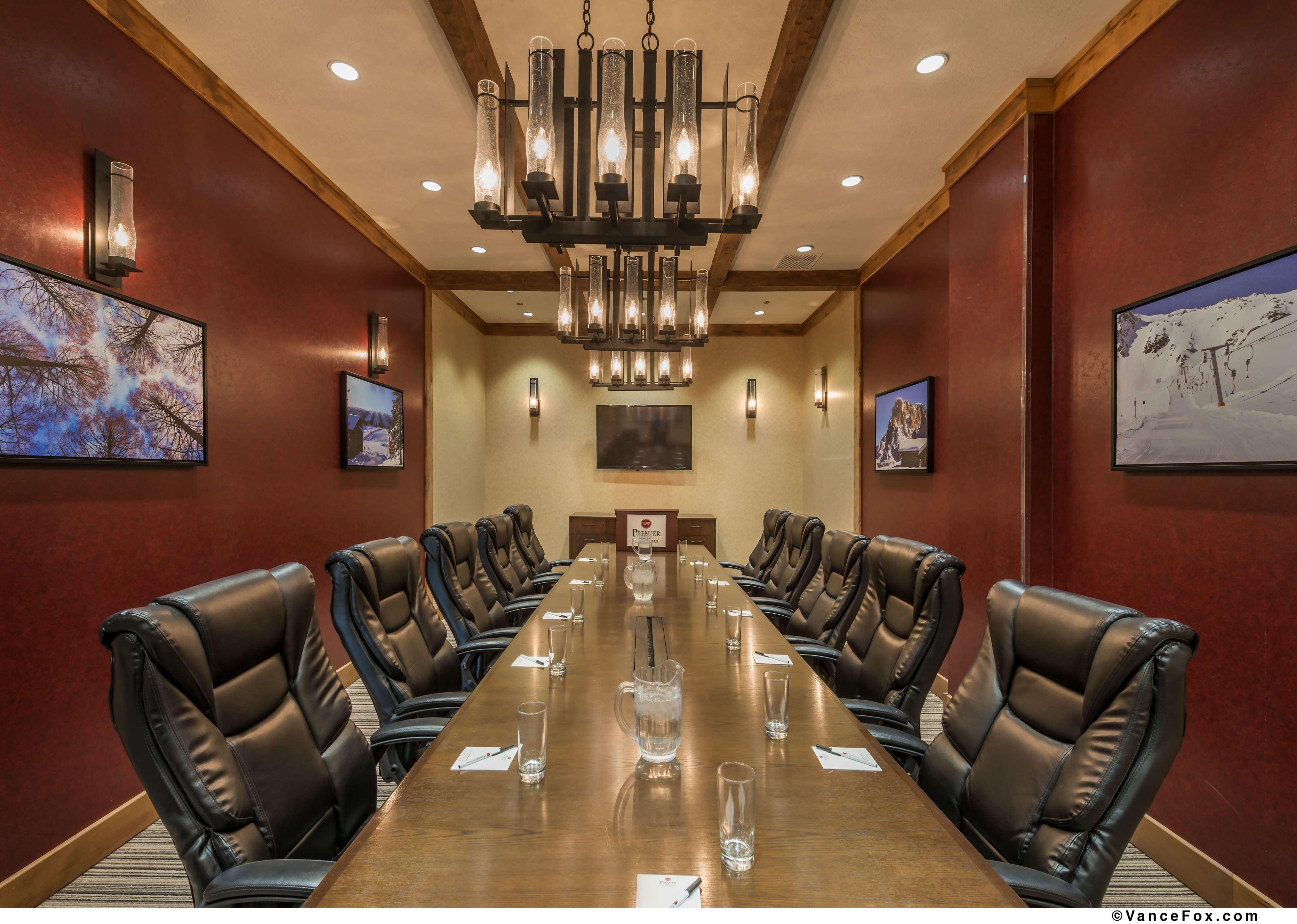 Arcola Best Western Plus Green Mill Village Hotel & Suites מראה חיצוני תמונה