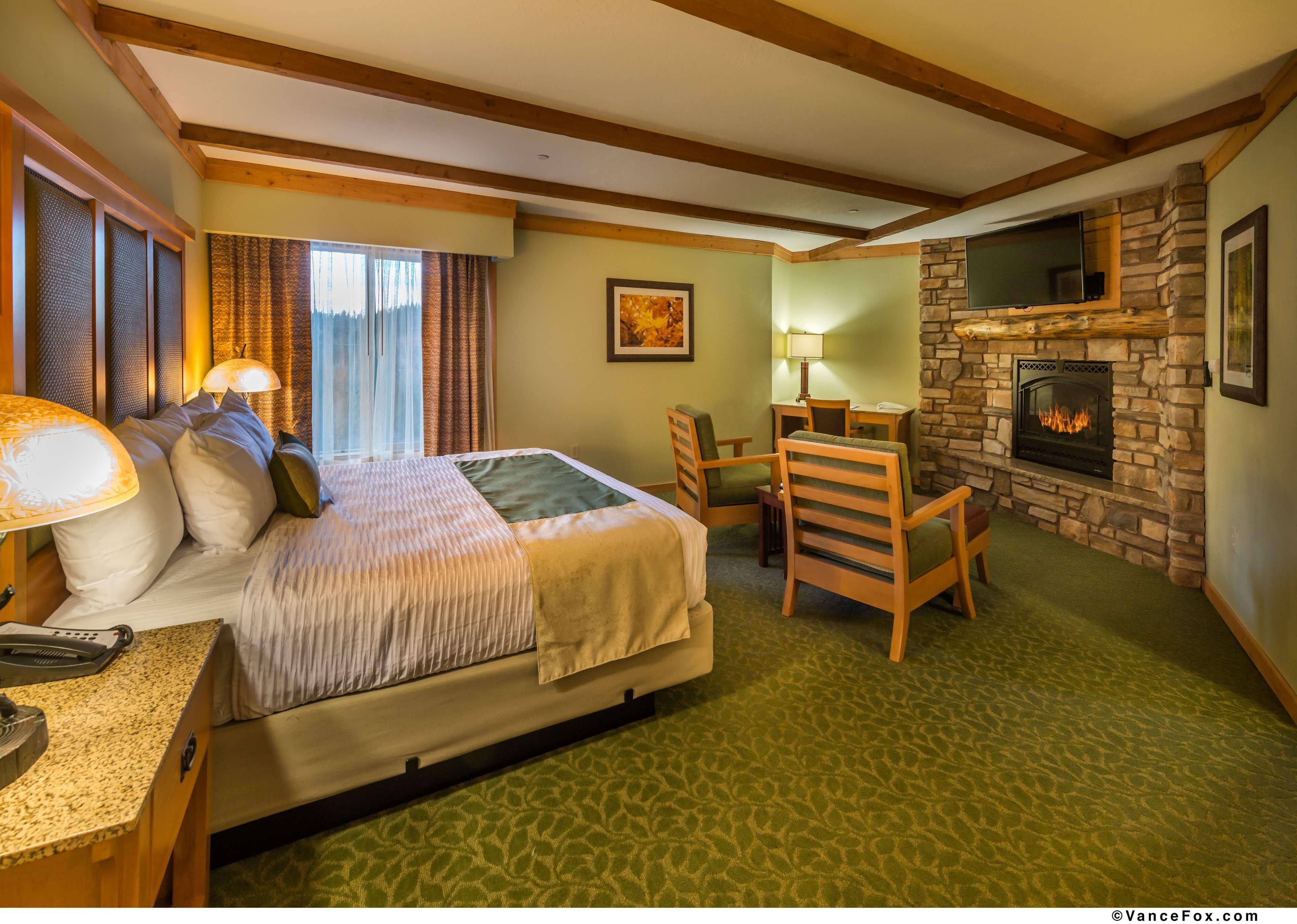 Arcola Best Western Plus Green Mill Village Hotel & Suites מראה חיצוני תמונה