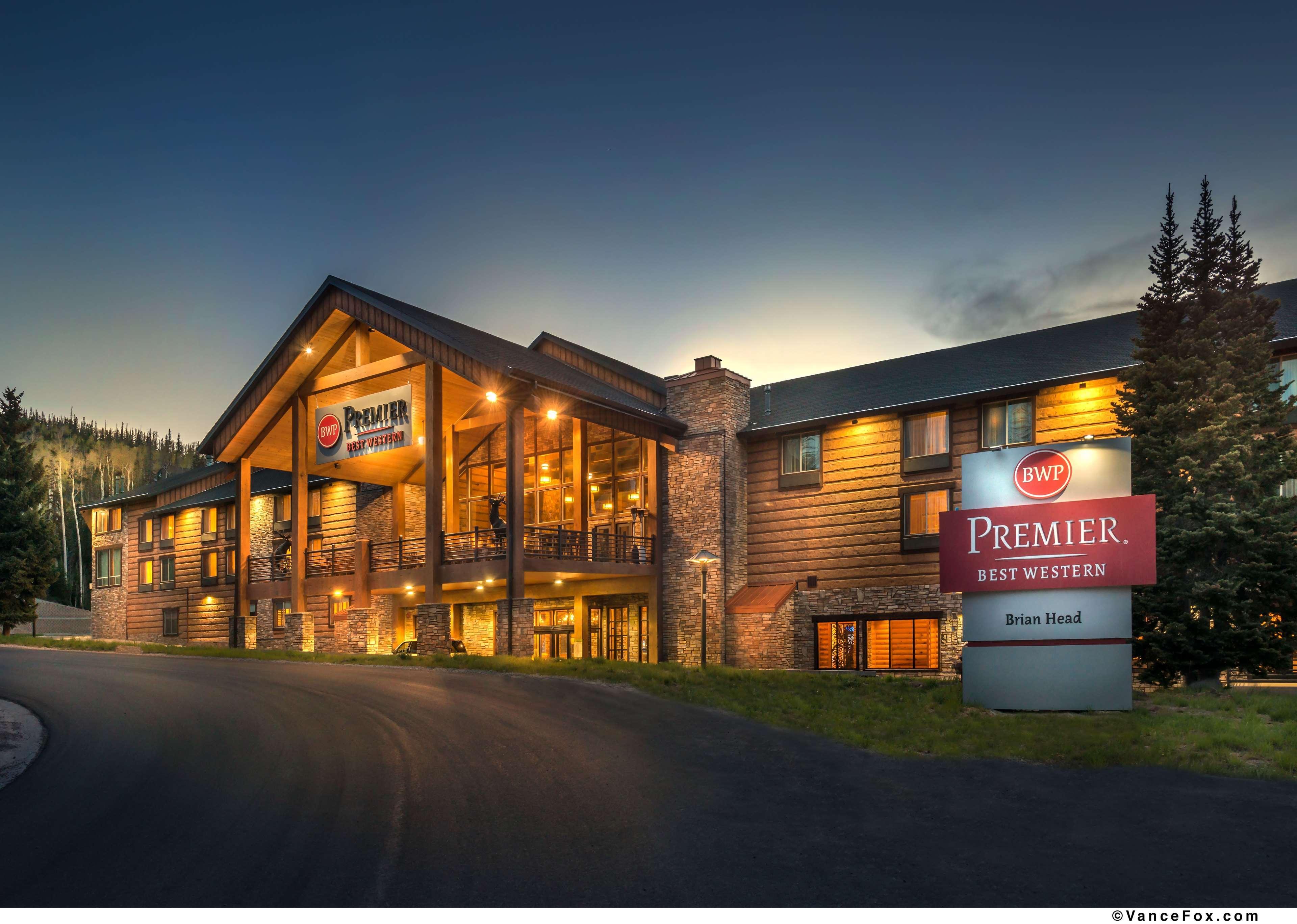 Arcola Best Western Plus Green Mill Village Hotel & Suites מראה חיצוני תמונה